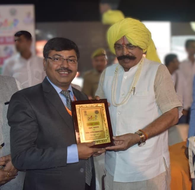 Kulmani Gupta with MLA Shri Udaybhan Ji